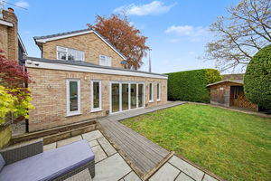 Upland Rise Walton